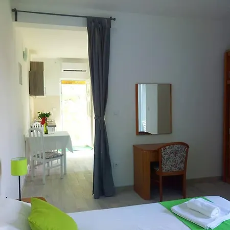 Apartament House Matusko